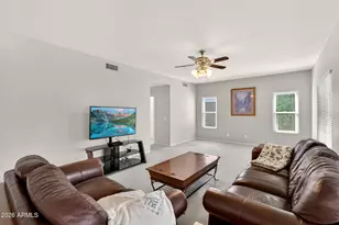 1002 E Betsy Ln, Gilbert, AZ 85296 - Photo 14