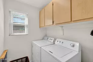 1002 E Betsy Ln, Gilbert, AZ 85296 - Photo 52
