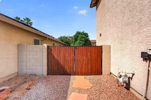 1002 E Betsy Ln, Gilbert, AZ 85296 - Photo 4