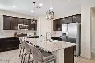 10044 E Wavelength Ave, Mesa, AZ 85212 - Photo 2