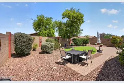 42396 W Hall Drive, Maricopa, AZ 85138 - Photo 26