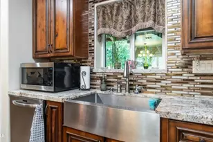 1011 W Northern Ave, Phoenix, AZ 85021 - Photo 8