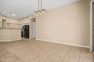 2018 E Beautiful Ln, Phoenix, AZ 85042 - Photo 6
