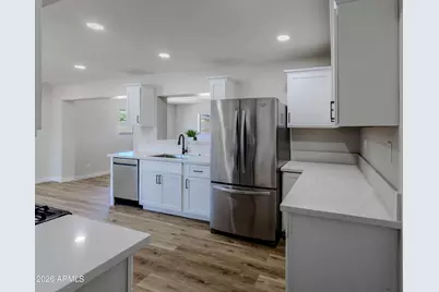 314 W Minton Street, Phoenix, AZ 85041 - Photo 2