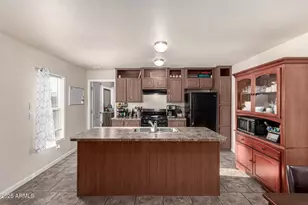 7810 W Peoria Ave, Peoria, AZ 85345 - Photo 4