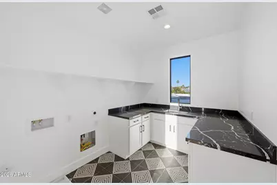 100 W Northern Avenue #4, Phoenix, AZ 85021 - Photo 24
