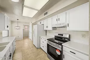 13540 W Whitewood Dr, Sun City West, AZ 85375 - Photo 26