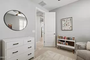8963 W Seldon Ln, Peoria, AZ 85345 - Photo 26