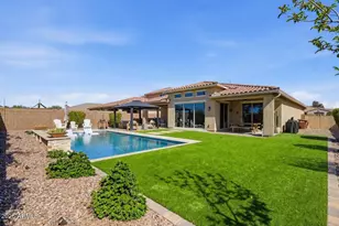 8963 W Seldon Ln, Peoria, AZ 85345 - Photo 34