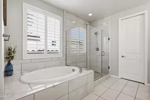 8963 W Seldon Ln, Peoria, AZ 85345 - Photo 22