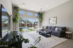 8963 W Seldon Ln, Peoria, AZ 85345 - Photo 18