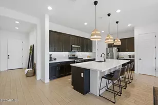 1960 W Kinfield Trail, Phoenix, AZ 85085 - Photo 2