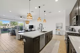 1960 W Kinfield Trail, Phoenix, AZ 85085 - Photo 4