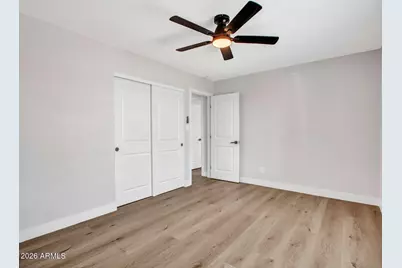 4915 W Shangri La Road, Glendale, AZ 85304 - Photo 46