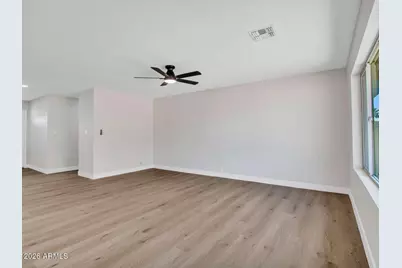 4915 W Shangri La Road, Glendale, AZ 85304 - Photo 22