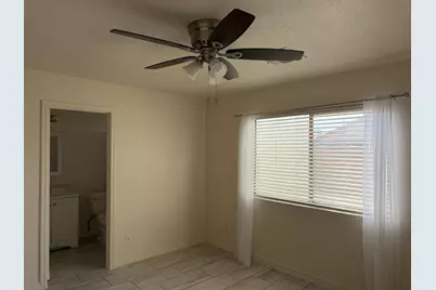 8563 W Mission Lane, Peoria, AZ 85345 - Photo 16