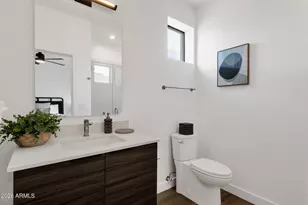 4220 N 32nd St, Phoenix, AZ 85018 - Photo 30