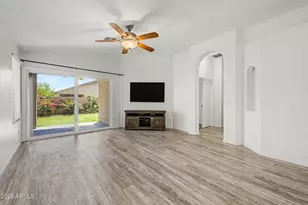 6771 W Caribbean Ln, Peoria, AZ 85381 - Photo 12