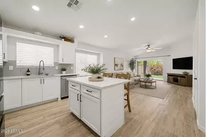 6771 W Caribbean Lane, Peoria, AZ 85381 - Photo 4
