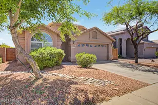 6771 W Caribbean Ln, Peoria, AZ 85381 - Photo 2