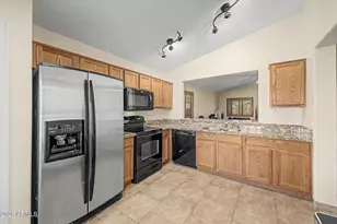 10113 E Osage Ave, Mesa, AZ 85212 - Photo 2