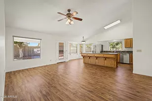 9158 W Evans Dr, Peoria, AZ 85381 - Photo 10
