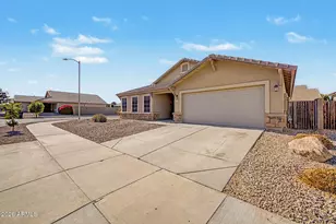 17454 W Elizabeth Ave, Goodyear, AZ 85338 - Photo 6