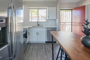 4600 N 68th St, Scottsdale, AZ 85251 - Photo 8