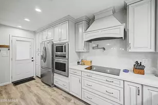 19229 N 14th Dr, Phoenix, AZ 85027 - Photo 6