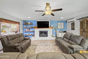 19229 N 14th Dr, Phoenix, AZ 85027 - Photo 14