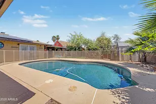 19229 N 14th Dr, Phoenix, AZ 85027 - Photo 40