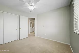 25236 N 40th Ave, Phoenix, AZ 85083 - Photo 26