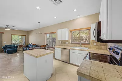 25236 N 40th Avenue, Phoenix, AZ 85083 - Photo 8