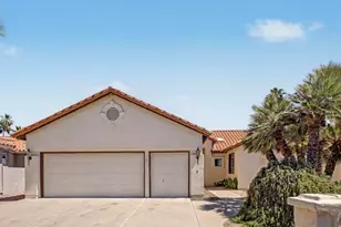 25241 S Hollygreen Dr, Sun Lakes, AZ 85248 - Photo 2