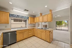 25241 S Hollygreen Dr, Sun Lakes, AZ 85248 - Photo 16