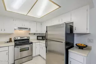 16 W Loma Vista Dr, Tempe, AZ 85282 - Photo 50