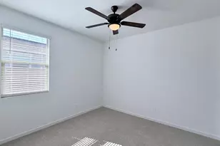 15988 W Desert Spoon Dr, Surprise, AZ 85387 - Photo 20