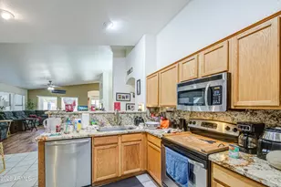 12063 S 174th Ave, Goodyear, AZ 85338 - Photo 16