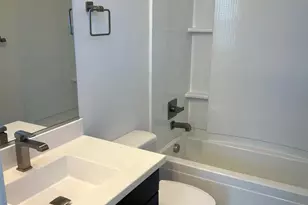 1141 E La Mirada Dr, Phoenix, AZ 85042 - Photo 14