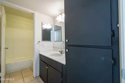 2440 E Waltann Lane, Phoenix, AZ 85032 - Photo 16