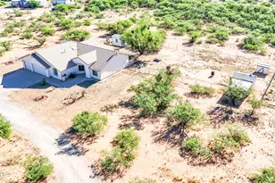 5823 S Moson Rd, Hereford, AZ 85615 - Photo 4