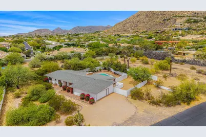 6724 N 58th Place, Paradise Valley, AZ 85253 - Photo 1