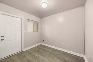 6724 N 58th Pl, Paradise Valley, AZ 85253 - Photo 16