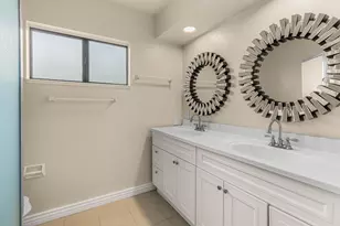 6724 N 58th Pl, Paradise Valley, AZ 85253 - Photo 14