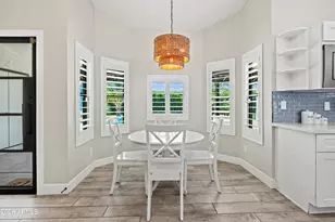 4345 E Carol Ann Ln, Phoenix, AZ 85032 - Photo 12