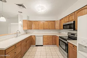 3721 W Villa Rita Dr, Glendale, AZ 85308 - Photo 10