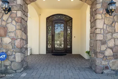 229 W Vista Avenue, Phoenix, AZ 85021 - Photo 6