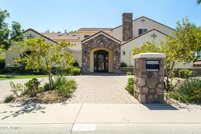 229 W Vista Avenue, Phoenix, AZ 85021 - Photo 4
