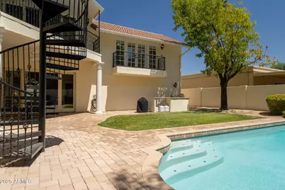 229 W Vista Avenue, Phoenix, AZ 85021 - Photo 92
