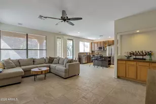 315 E Glenhaven Dr, Phoenix, AZ 85048 - Photo 8